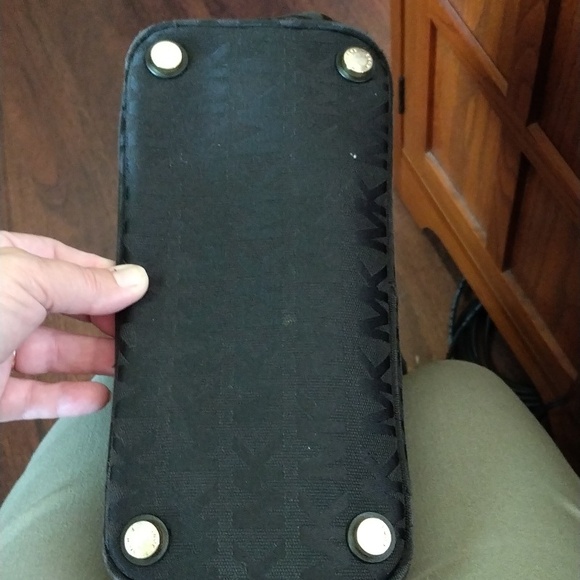 Michael Kors Monogram Shoulder Bag - Picture 6 of 6